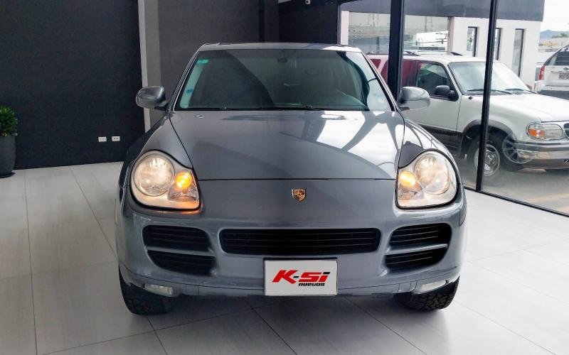 PORSHE CAYENNE 2004