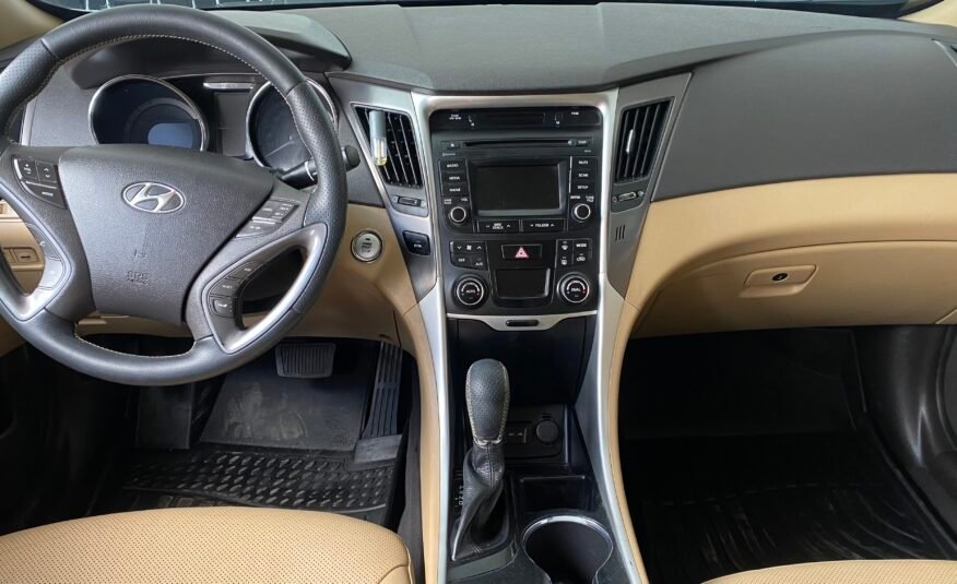 HYUNDAI SONATA FE AC 2.4 4P 4X2 TA HYBRID 2015