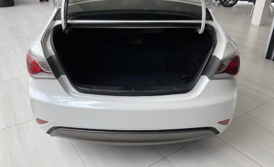HYUNDAI SONATA FE AC 2.4 4P 4X2 TA HYBRID 2015