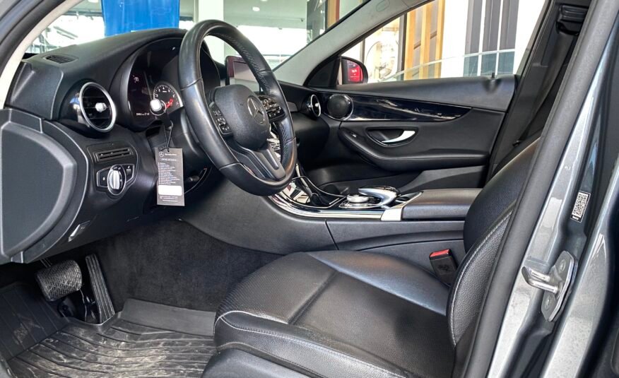 MERCEDEZ BENZ C 200 BASICO AC 2.0 4P 4X2 TA 2019