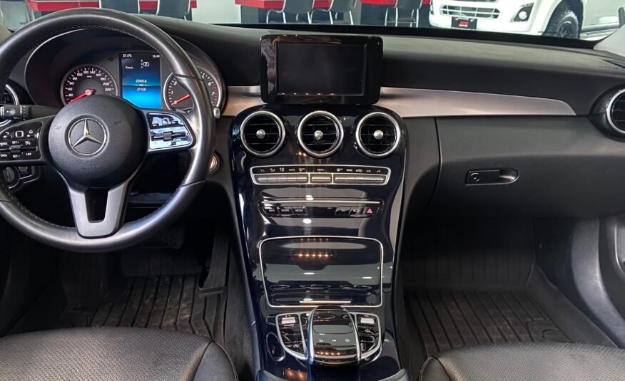 MERCEDEZ BENZ C 200 BASICO AC 2.0 4P 4X2 TA 2019
