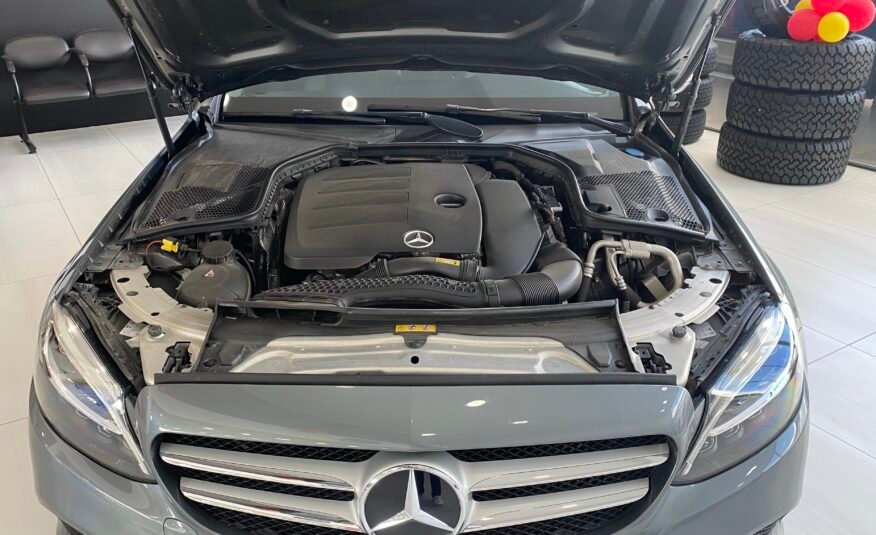 MERCEDEZ BENZ C 200 BASICO AC 2.0 4P 4X2 TA 2019