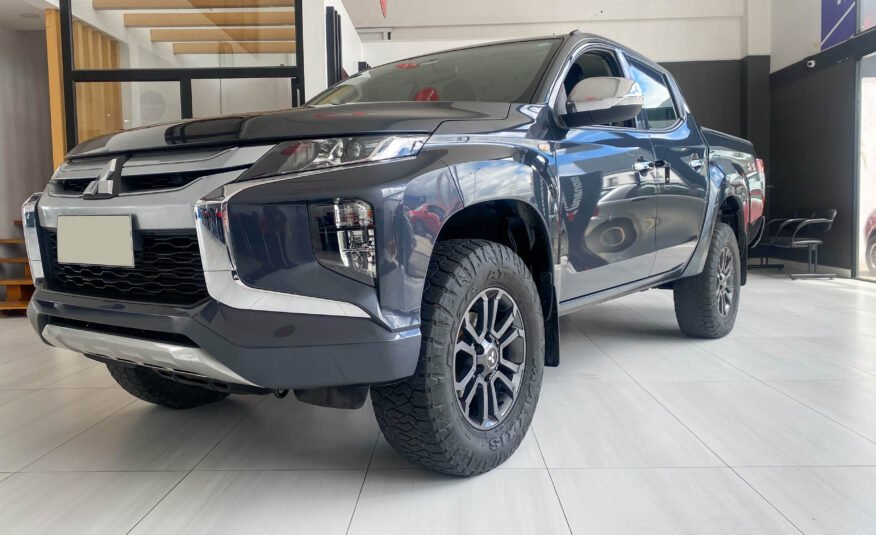 MITSUBISHI L200 GLX AC 2.4 CD 4X4 TM 2022