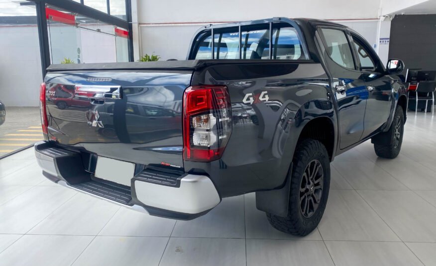 MITSUBISHI L200 GLX AC 2.4 CD 4X4 TM 2022