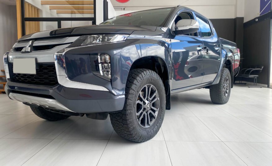MITSUBISHI L200 GLX AC 2.4 CD 4X4 TM 2022