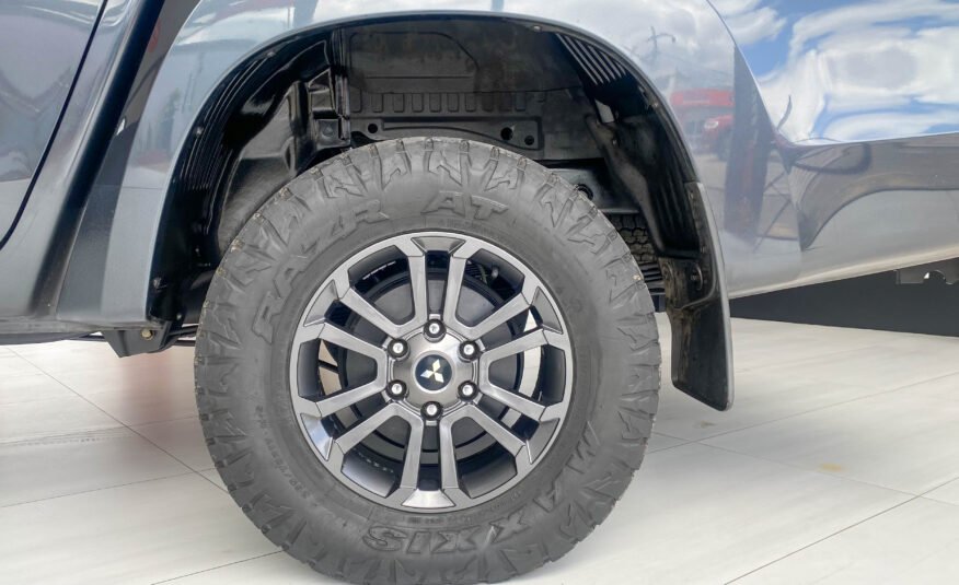 MITSUBISHI L200 GLX AC 2.4 CD 4X4 TM 2022
