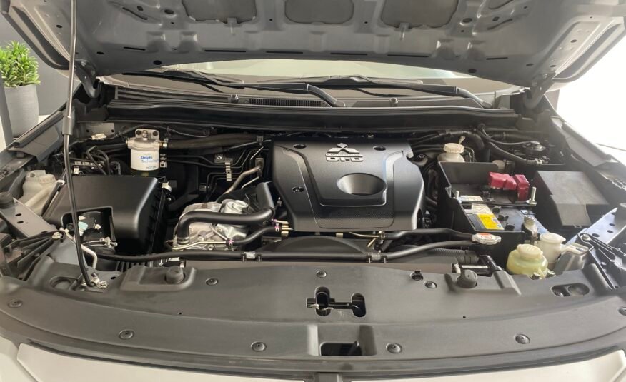 MITSUBISHI L200 GLX AC 2.4 CD 4X4 TM 2022