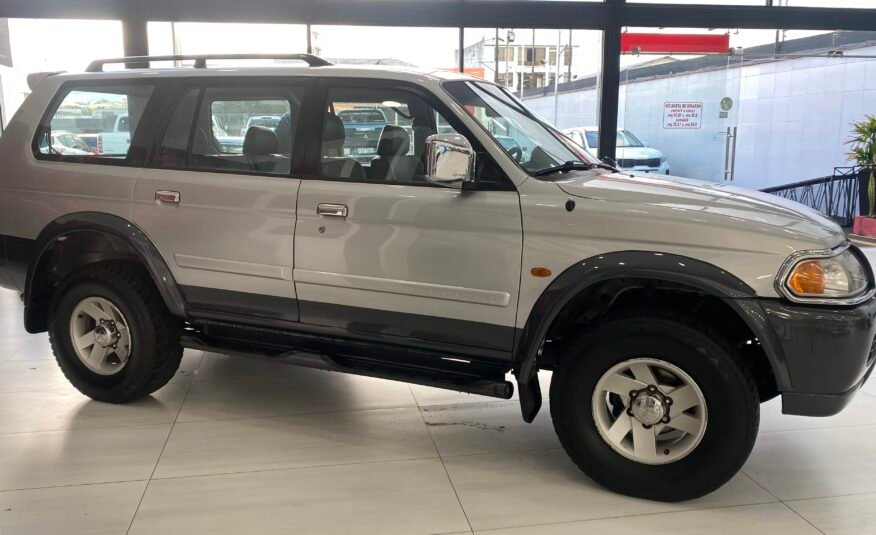 MITSUBISHI MONTERO SPORT 4X4 Tm