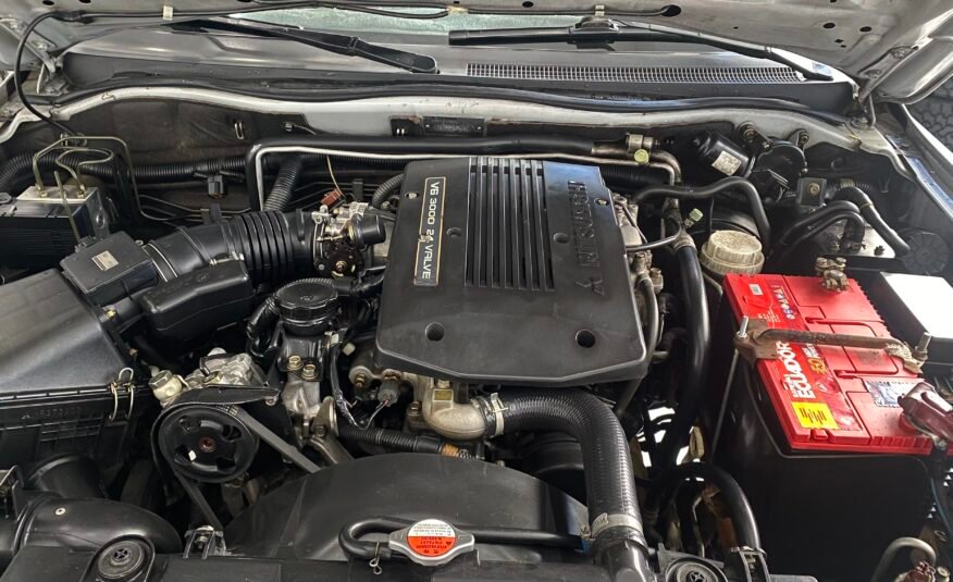 MITSUBISHI MONTERO SPORT 4X4 Tm