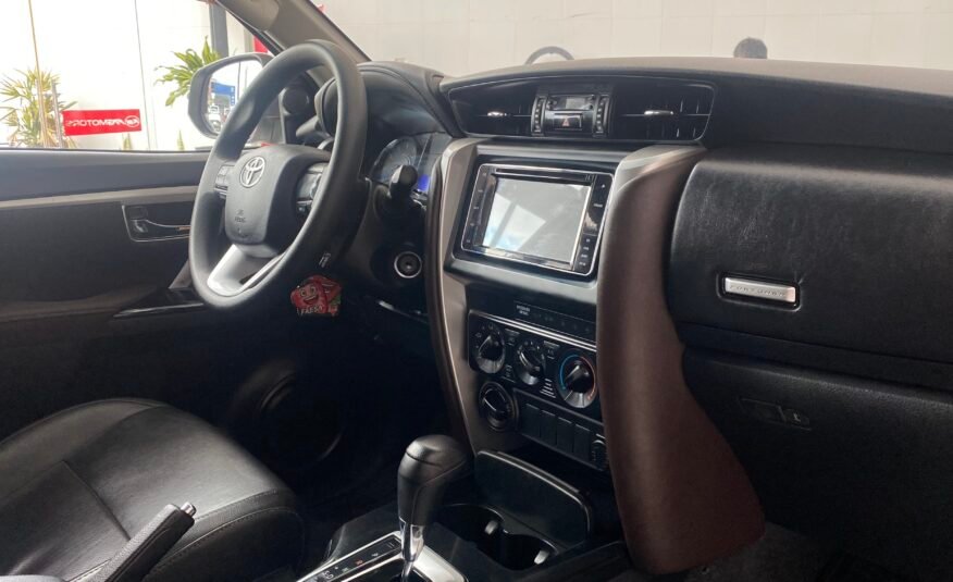 TOYOTA NEW FORTUNER AC 2.7 5P 4X4 TA 2018