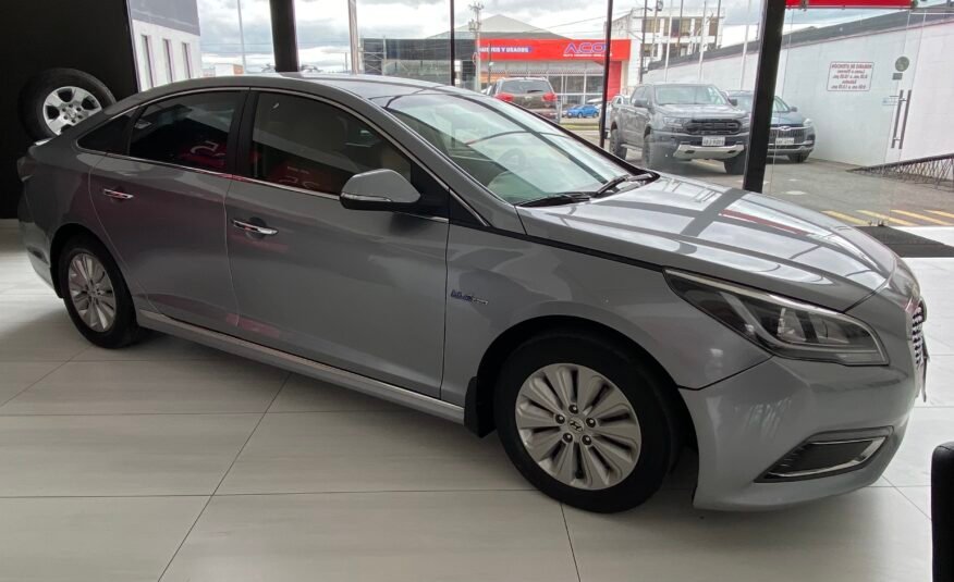 SONATA SF AC 2.0 4P 4X2 TA HYBRID 2016