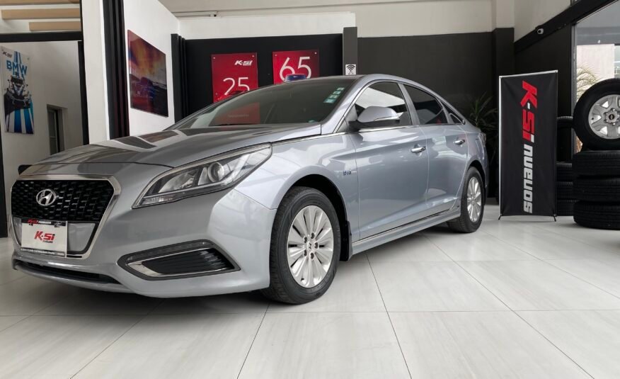 SONATA SF AC 2.0 4P 4X2 TA HYBRID 2016