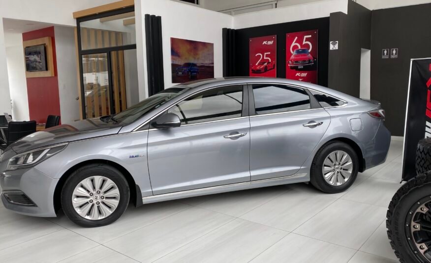 SONATA SF AC 2.0 4P 4X2 TA HYBRID 2016