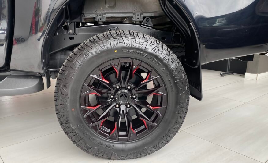 TOYOTA HILUX 2.8 CD 4X4 TA DIESEL 2021