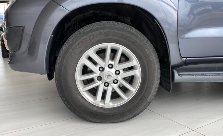 TOYOTA FORTUNER AC 2.7 5P 4X4 TM 2014