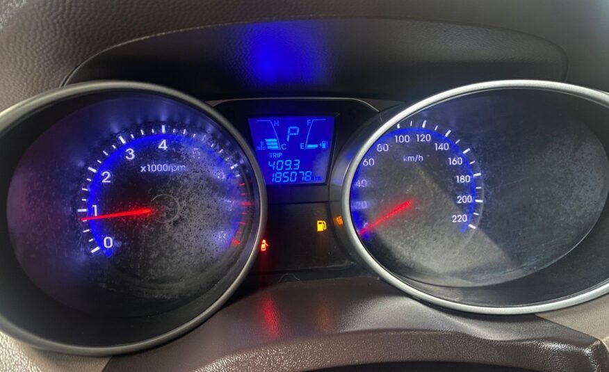 HYUNDAI TUCSON IX 5P 4X2 2.0 TA AC 2011