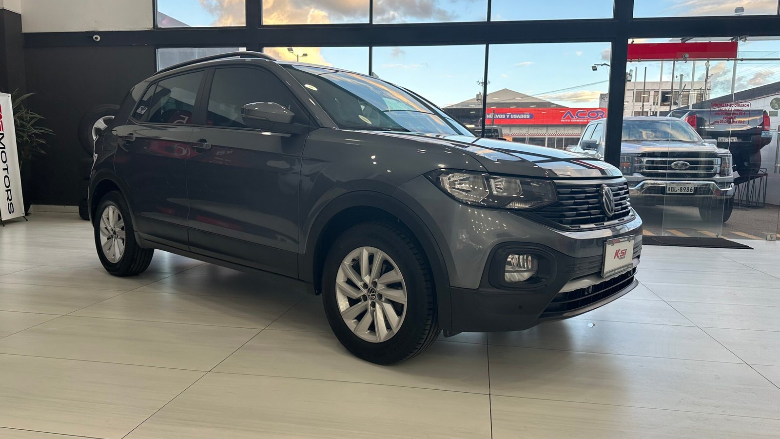 VOLKSWAGEN T-CROSS TRENDLINE AC 1.6 5P 4X2 TM 2022