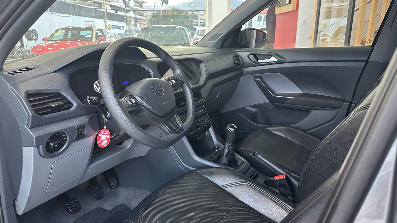 VOLKSWAGEN T-CROSS TRENDLINE AC 1.6 5P 4X2 TM 2022