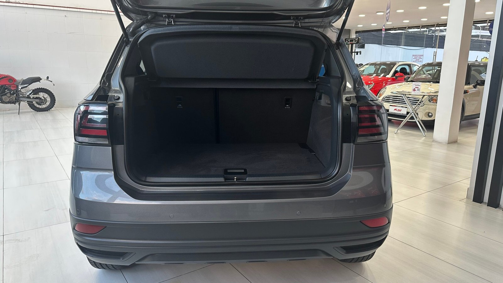 VOLKSWAGEN T-CROSS TRENDLINE AC 1.6 5P 4X2 TM 2022