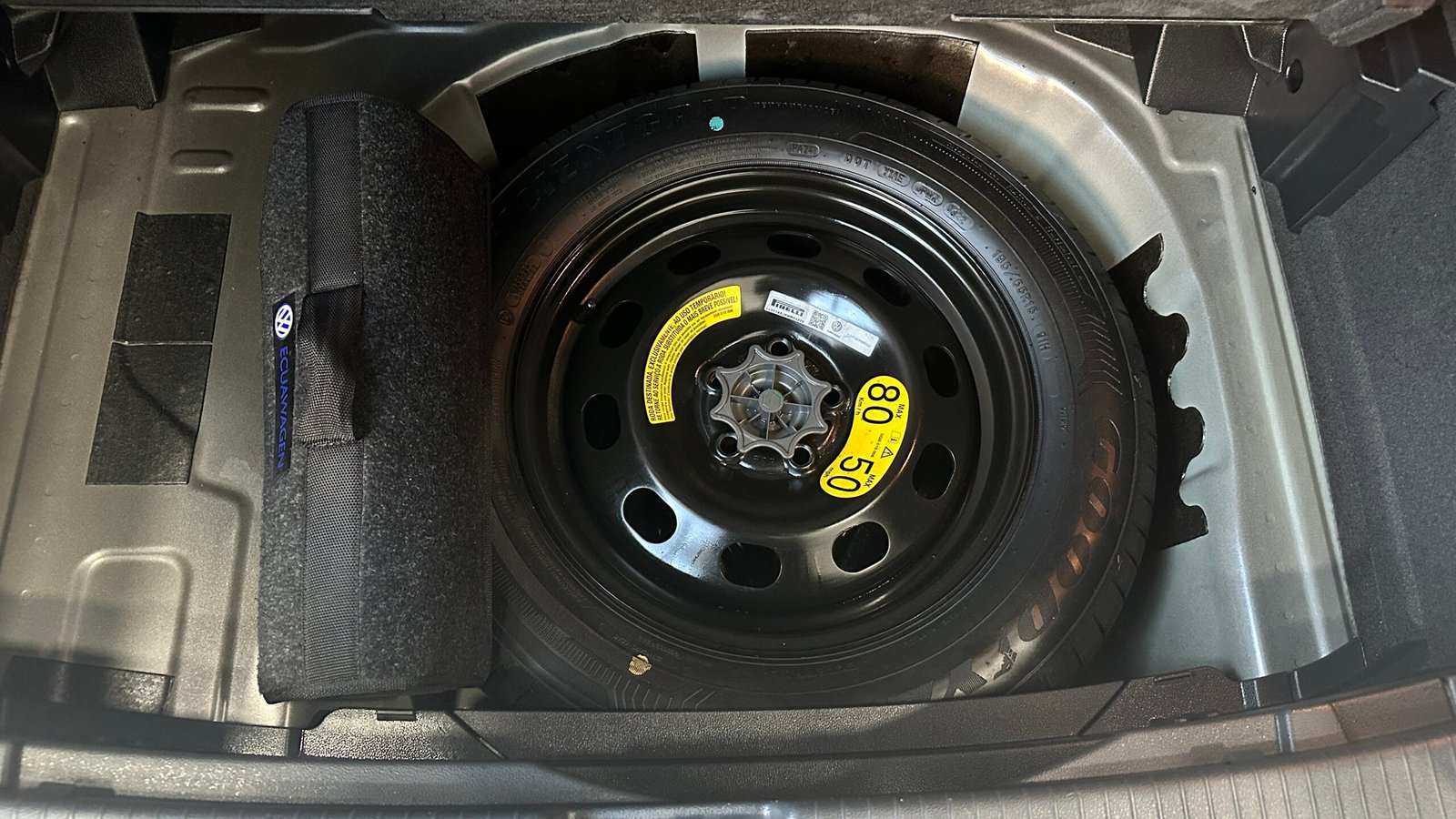 VOLKSWAGEN T-CROSS TRENDLINE AC 1.6 5P 4X2 TM 2022