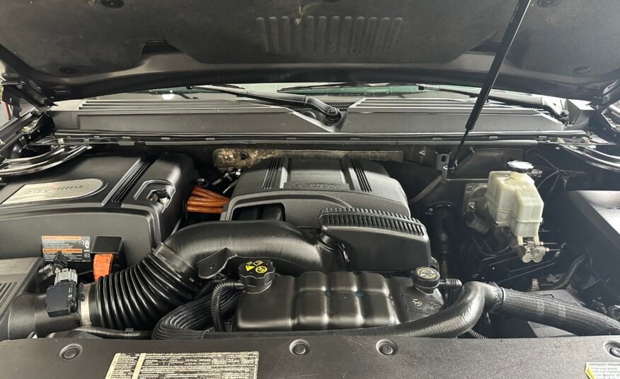 CHEVROLET TAHOE HIBRIDA 5P 6.0L 4X4 TA 2011