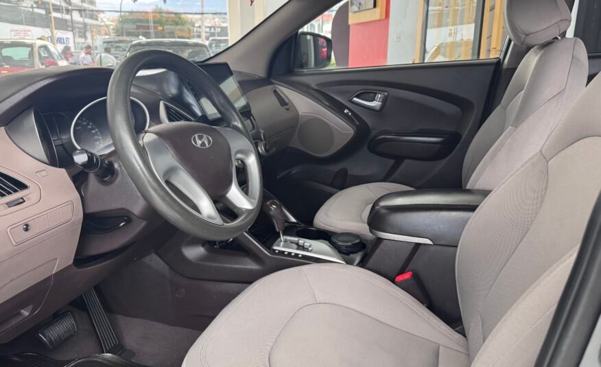 HYUNDAI TUCSON IX 5P 4X2 2.0 TA AC 2011