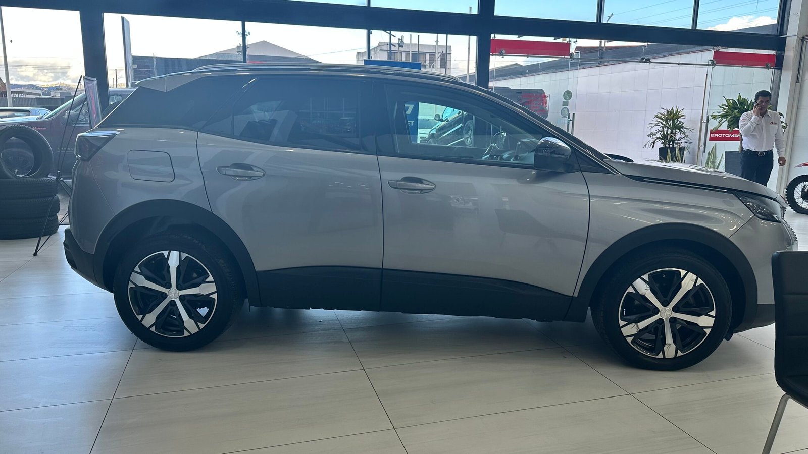 PEUGEOT 3008N ACT 16E BA6 AC 1.6 5P 4X2 TA 2022