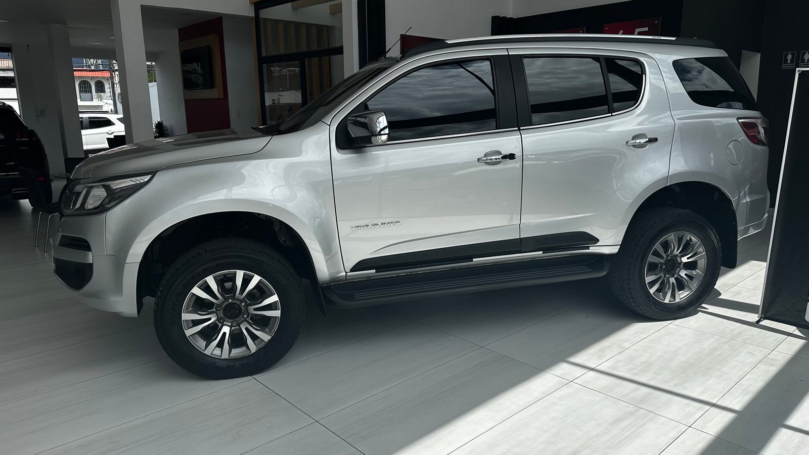 CHEVROLET TRAILBLAZER PREMIER AC 2.8 5P 4X4 XTA DIESEL 2020